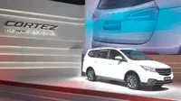 Wuling meluncurkan Cortez dengan kapasitas mesin 1,5 liter (Yurike/Liputan6.com).