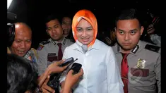 Walikota Tangerang Selatan, Airin Rachmi Diany kembali memenuhi panggilan penyidik KPK, Jakarta, Kamis (22/1/2015). (Liputan6.com/Faisal R Syam)airin 