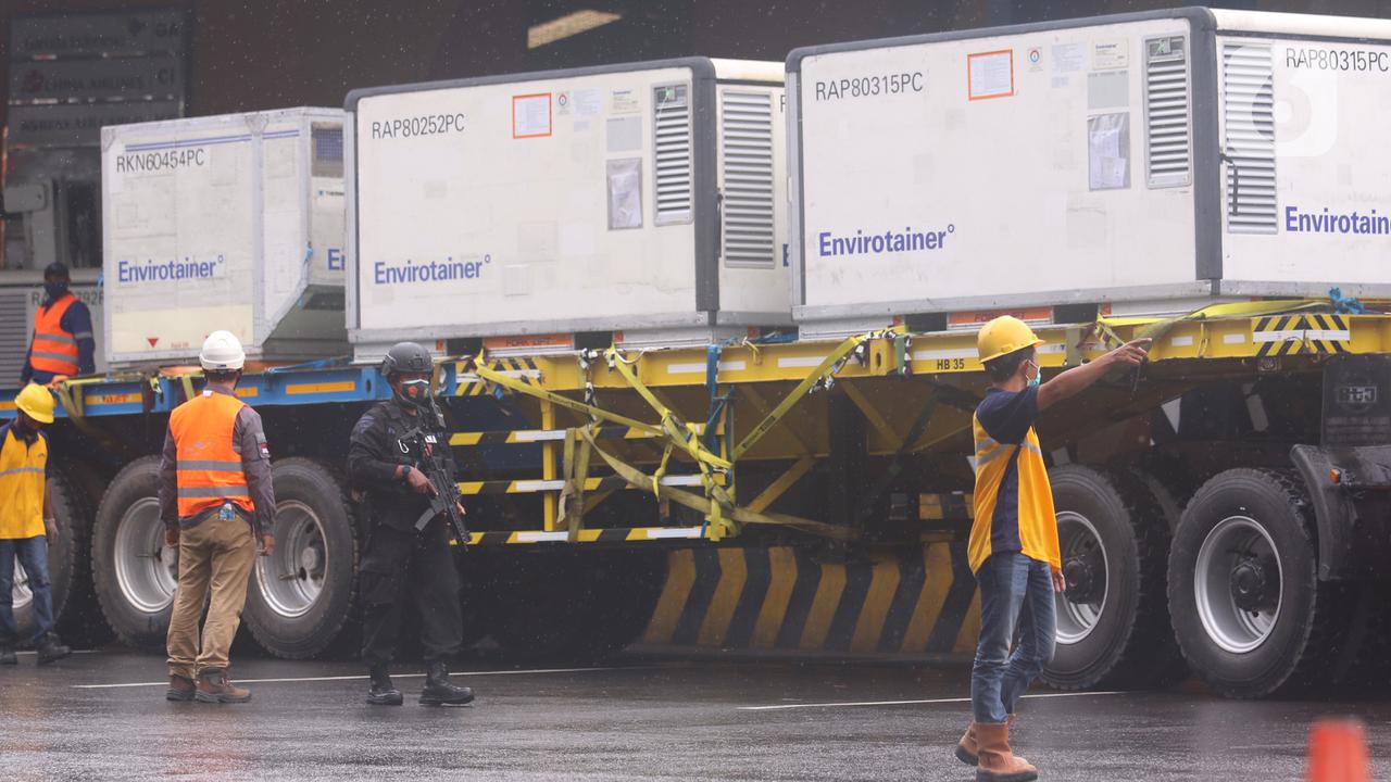 Vaksin COVID-19 tiba di Indonesia