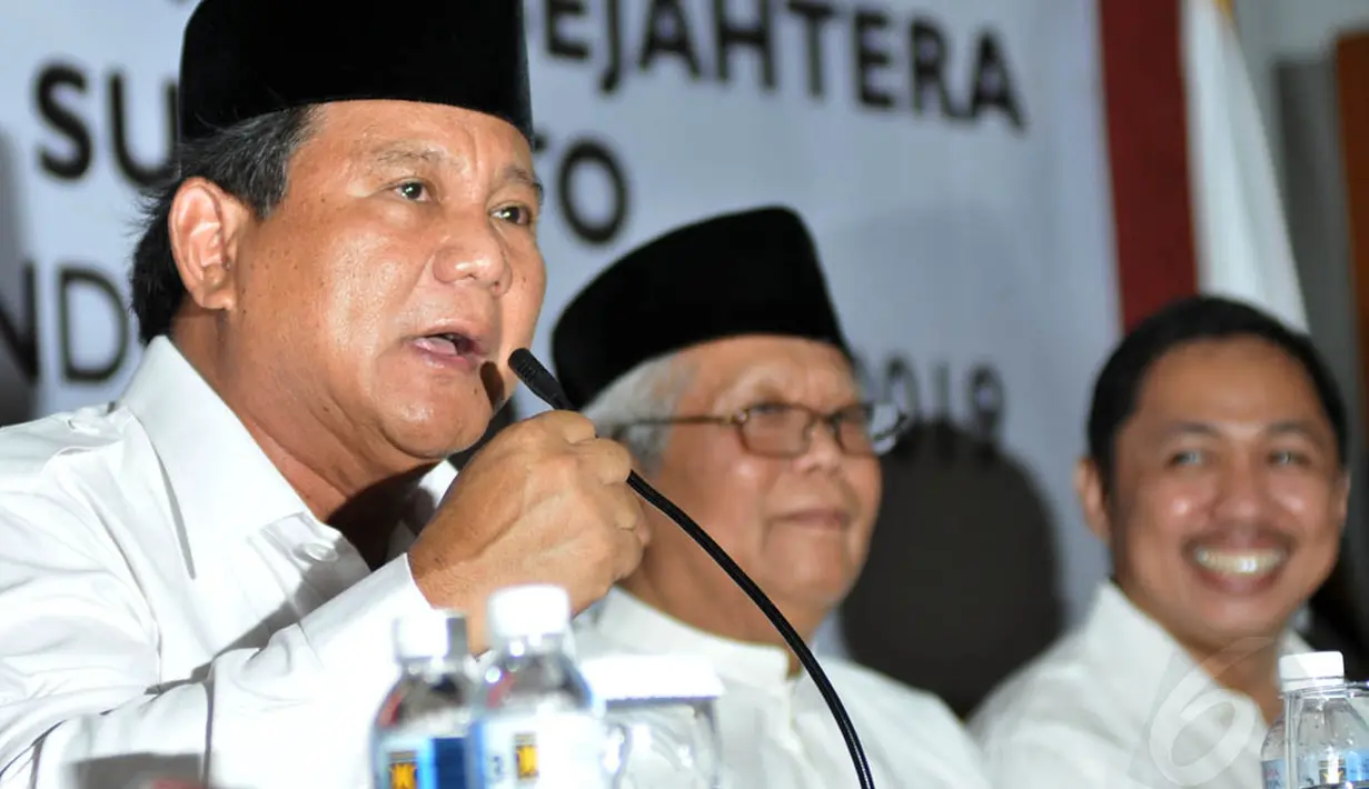 Kedatangan Prabowo ke kantor PKS kali ini merupakan salah satu upaya untuk menggalang kekuatan besar menghadapi pemilihan presiden 9 Juli 2014,Jakarta, (17/5/2014). (liputan6.com/Johan Tallo)