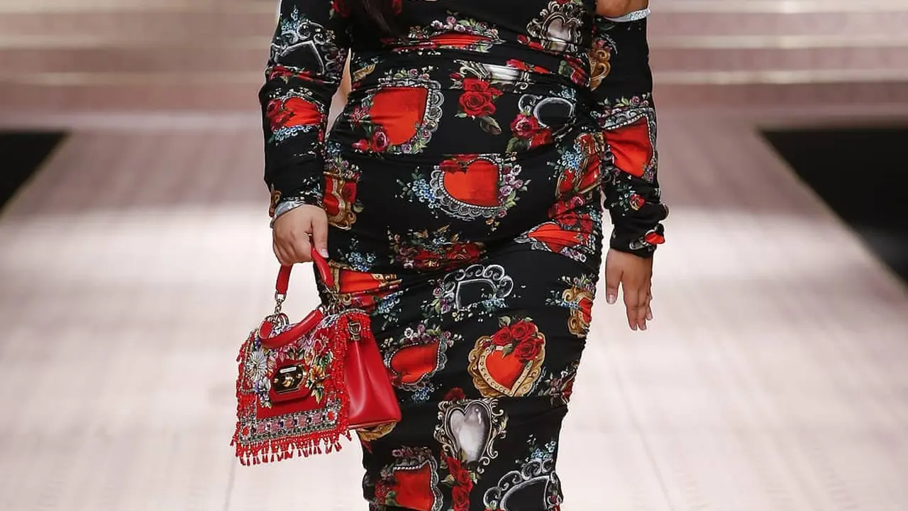 Dolce & Gabbana Jadi Pionir Ekstensi Ukuran untuk Plus Size