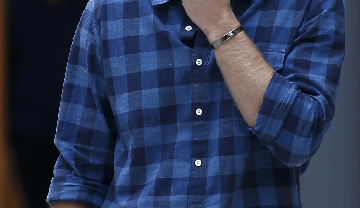 Melansir gossipcop.com, seorang sumber mengatakan Pangeran harry rela melakukan apapun demi kebahagian kekasihnya, Meghan Markle. Termasuk meninggalkan istana dan hidup bersama Meghan. (AFP/Bintang.com)