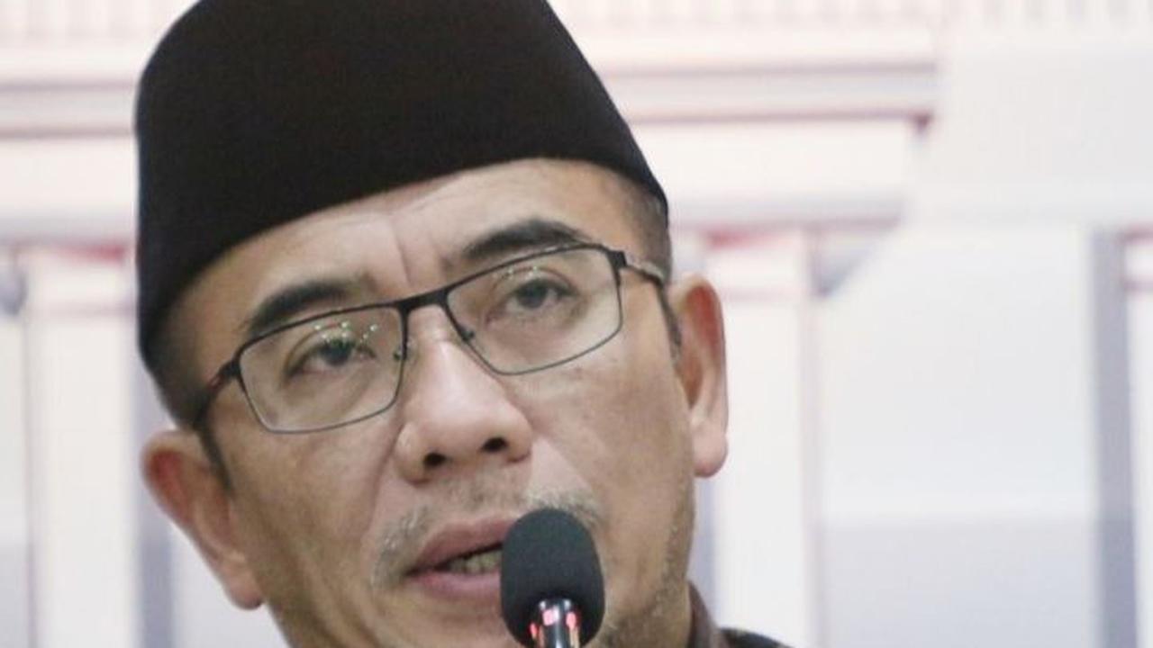 Korban sempat mempertanyakan kepada Hasyim Asyari kenapa hanya dirinya yang diajak. Akan tetapi saat itu, Hasyim Asyari berdalih hanya berdua dengan korban.<br>
