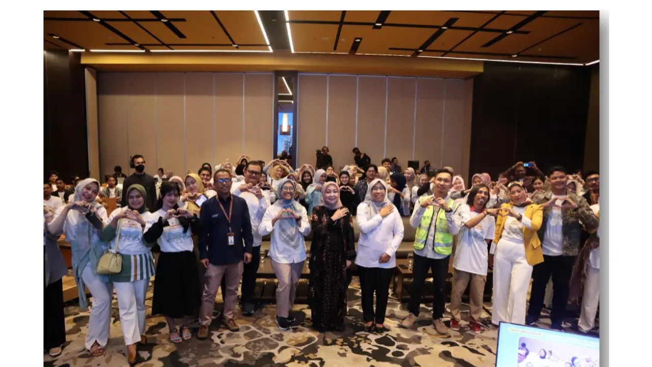 Kementerian Komunikasi dan Informatika (Kemenkominfo) menggelar acara temu Influencer bertema 'Mewujudkan Visi Smart City dalam Transformasi Ibu Kota Nusantara' di The Rinra Hotel, Makassar, Sulawesi Selatan, Rabu (6/12/2023).
