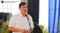 Menteri Koordinator Bidang Kemaritiman dan Investasi (Menko Marves) Luhut Binsar Pandjaitan melakukan kunjungan kerja ke Bandara Dhoho, Kediri, Senin (26/4/2021). (Foto: Kemenko Marves)