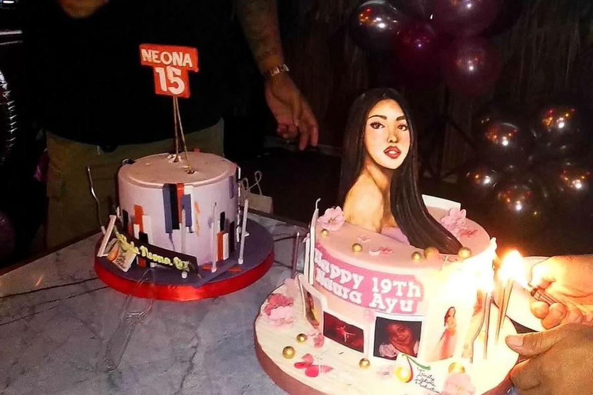 Kue Bergambar Wajah Naura Ayu