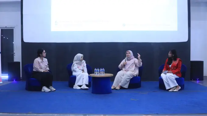 #TalkItOut: Saat Perempuan Bicara Jujur Soal Kesehatan Reproduksi Bareng Sumber Ayu & Girl Up Brawijaya