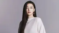 Jun Ji Hyun. (dok. Instagram @junjihyun83/https://www.instagram.com/p/DBD7ZEEOFM5/?img_index=1/Sabrina Aulia Putri)