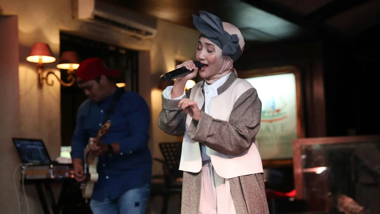 [Bintang] Fatin Rilis Album Religi