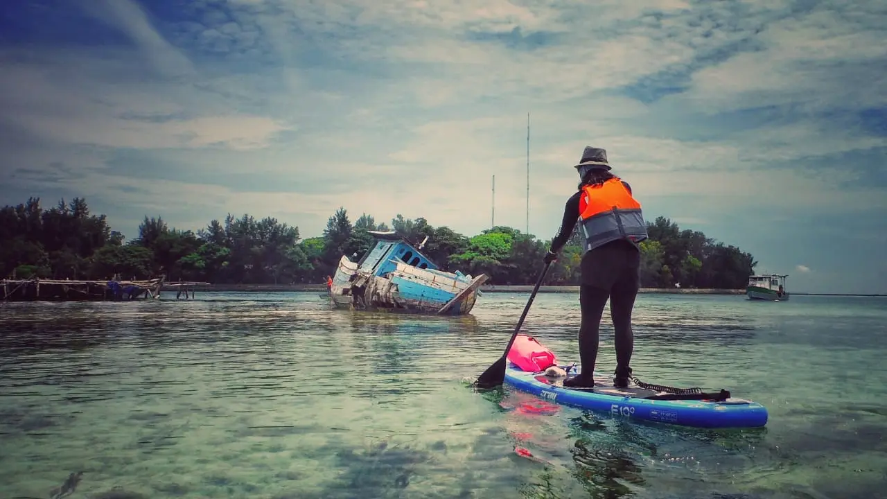 Road to Belitong