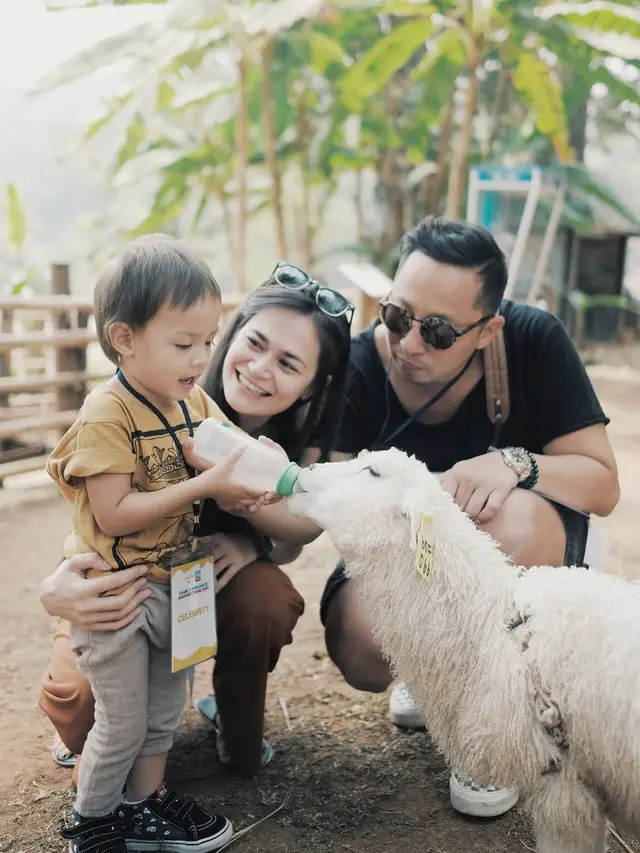 [Bintang] Ringgo Agus Rahman dan Sabai Morshek