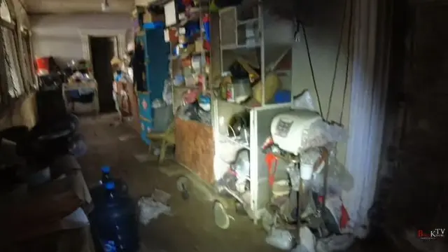 Rumah artis 80-an terbengkalai