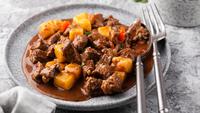 Hungarian Goulash Recipe: Flavorful Dish to Warm Your Body This Winter