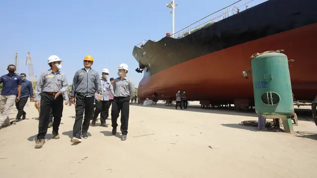 PT Dok Pantai Lamongan (DPL) berhasil melakukan docking atau menaikkan kapal untuk perbaikan yang keseribu kalinya di Agustus 2022.