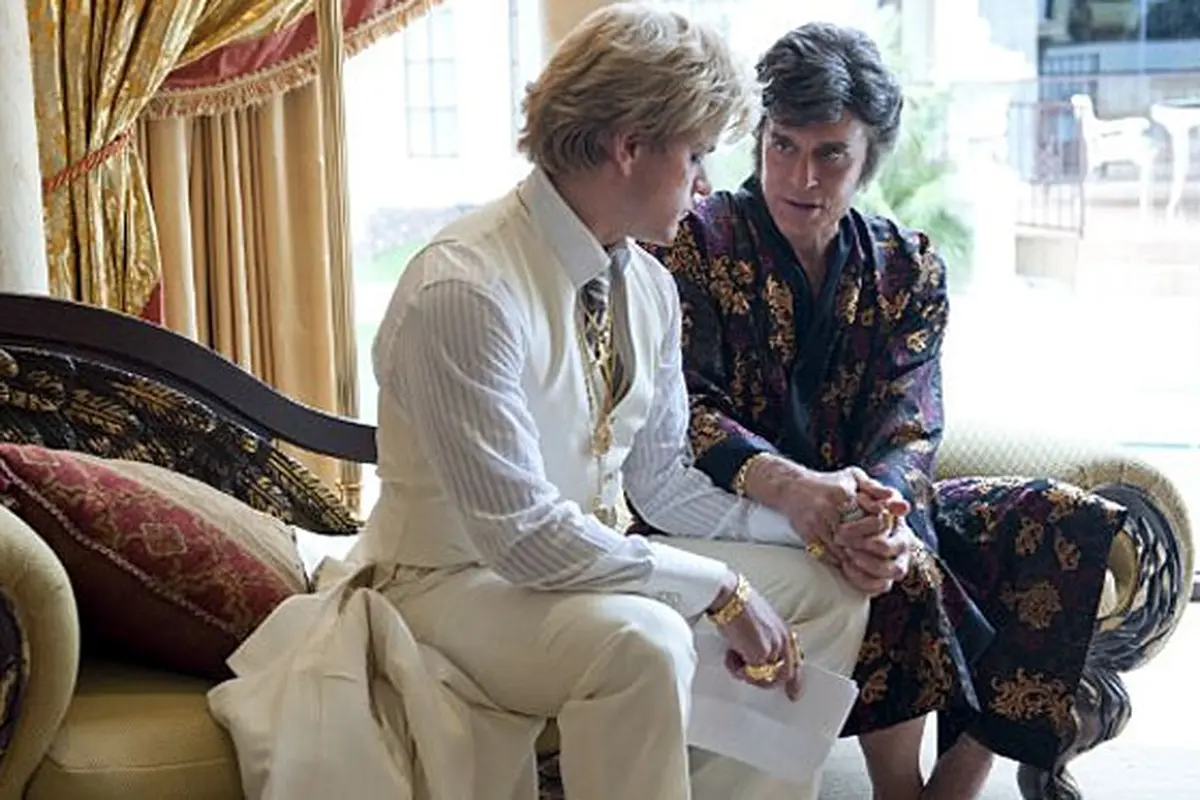 behind-the-candelabra-130916b.jpg