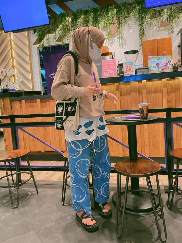 Inspirasi Gaya Nissa Sabyan