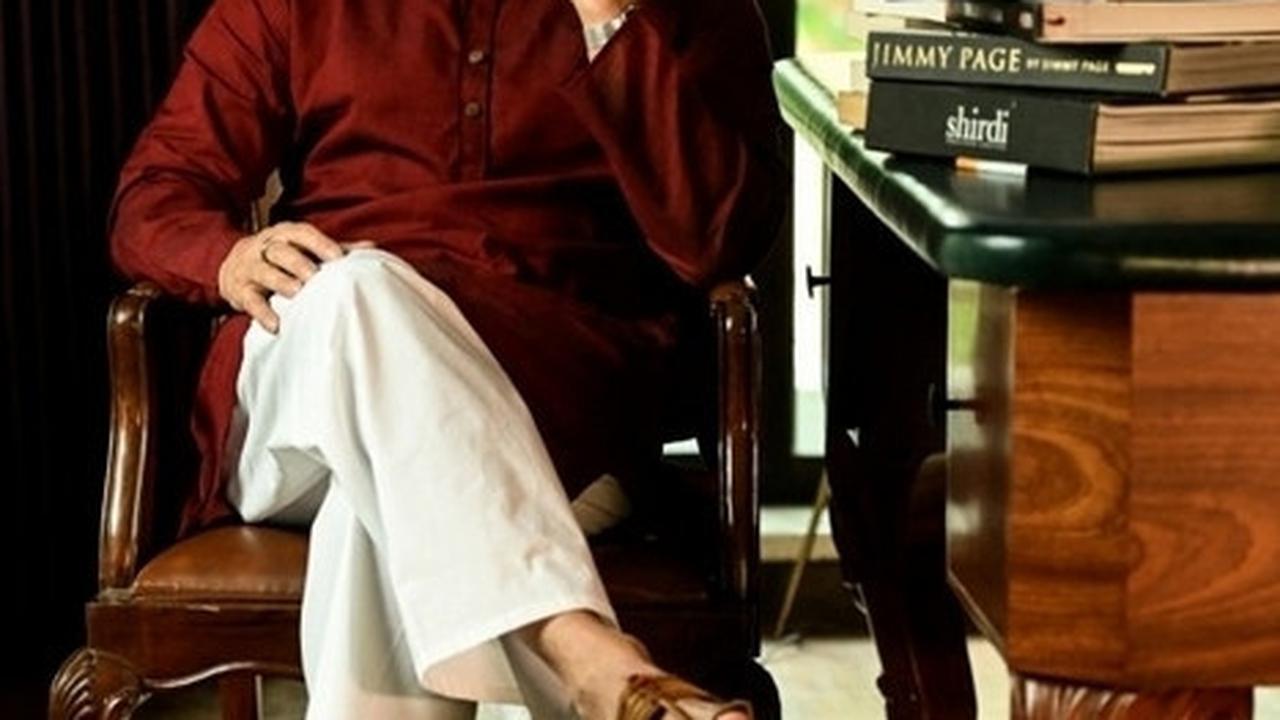Pelayan Saif Ali Khan dan Kareena Kapoor Diduga Bantu Perampok Menyusup ke Rumah Mereka