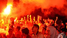 Liputan6.com kembali menggelar nonton bareng (nobar) Liga Premier Inggris, Jakarta, Minggu ( 21/12/2014). (Liputan6.com/Miftahul Hayat) 