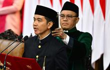 VIDEO: Kejutan Sambutan Gibran Depan Jokowi Saat Pelantikan Prabowo Jadi Sorotan, Try Sutrisno Masih Gagah