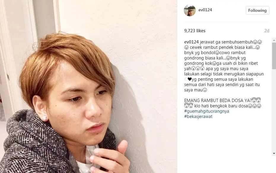 Istri Aming memamerkan rambut barunya di Instagram. [foto: instagram/ev0124]