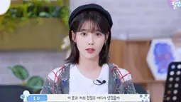 Meskipun banyak tamu yang biasanya malu saat bertemu IU, konten tersebut justru memperlihatkan persahabatan erat antara kedua idola tersebut sejak awal. (Foto: YouTube/ 이지금 [IU Official])