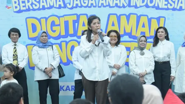 Menkomdigi