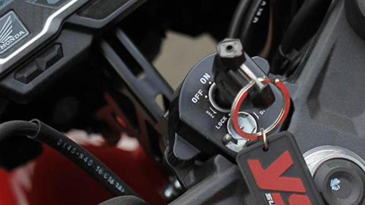 Kunci Motor (Istimewa)