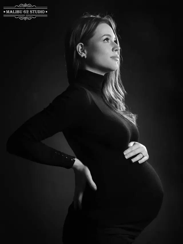 Makin Buncit, Ini 6 Pemotretan Maternity Shoot Randy Pangalila dan Chelsey Frank