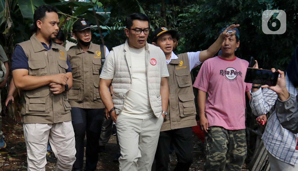 Ridwan Kamil mengaku kampanye dengan metode blusukan paling dia sukai karena bisa langsung mendengarkan aspirasi dari warga, baik dukungan hingga harapannya. (Liputan6.com/Herman Zakharia)