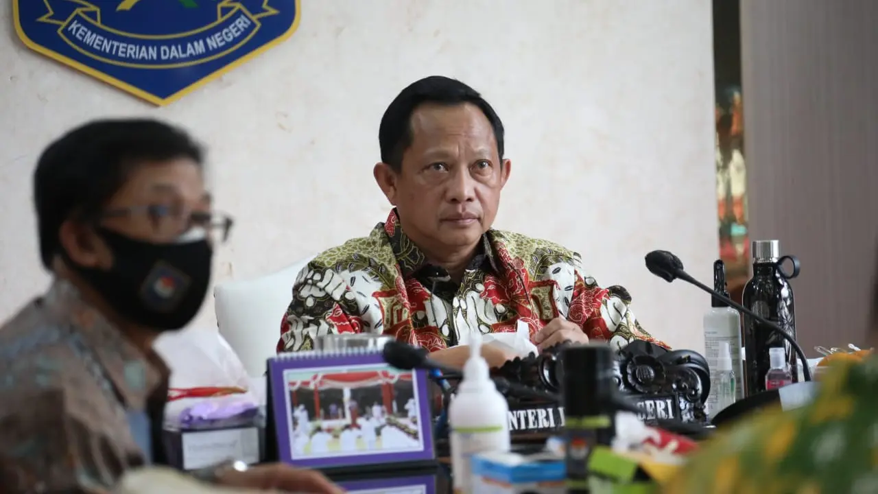 Menteri Dalam Negeri Tito Karnavian RDP dengan Komisi II DPR RI Melalui Video Conference