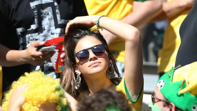 Bruna Marquezine