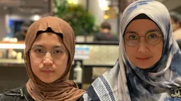 Perempuan kelahiran Sukabumi, Jawa Barat ini memiliki satu putri dari pernikahan keduanya dengan Sammy Hamzah. Putri keduanya ini diberi nama Nasywa Nathania Hamzah. (FOTO: instagram.com/desyratnasariterdepan/)
