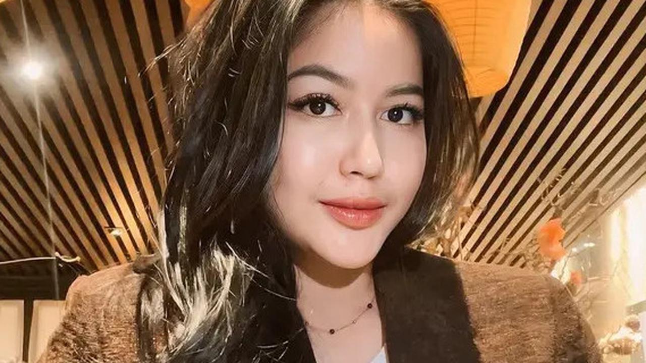 6 Potret Cantik Eriska Nakesya yang Umumkan Resmi Berpisah dari Young Lex Usai Diterpa Isu Perselingkuhan