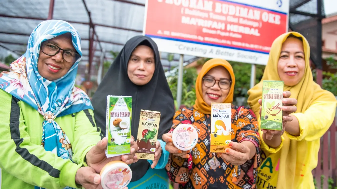Rumah Toga Makrifah Herbal binaan PT Pupuk Kalimantan Timur (Pupuk Kaltim/PKT) meraih penghargaan Produktivitas Paramakarya 2021