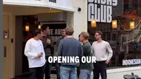 Belajar dari Chef Indonesia di Pulau Jawa, Warga Belanda Buka Kedai Sate Halal di Amsterdam