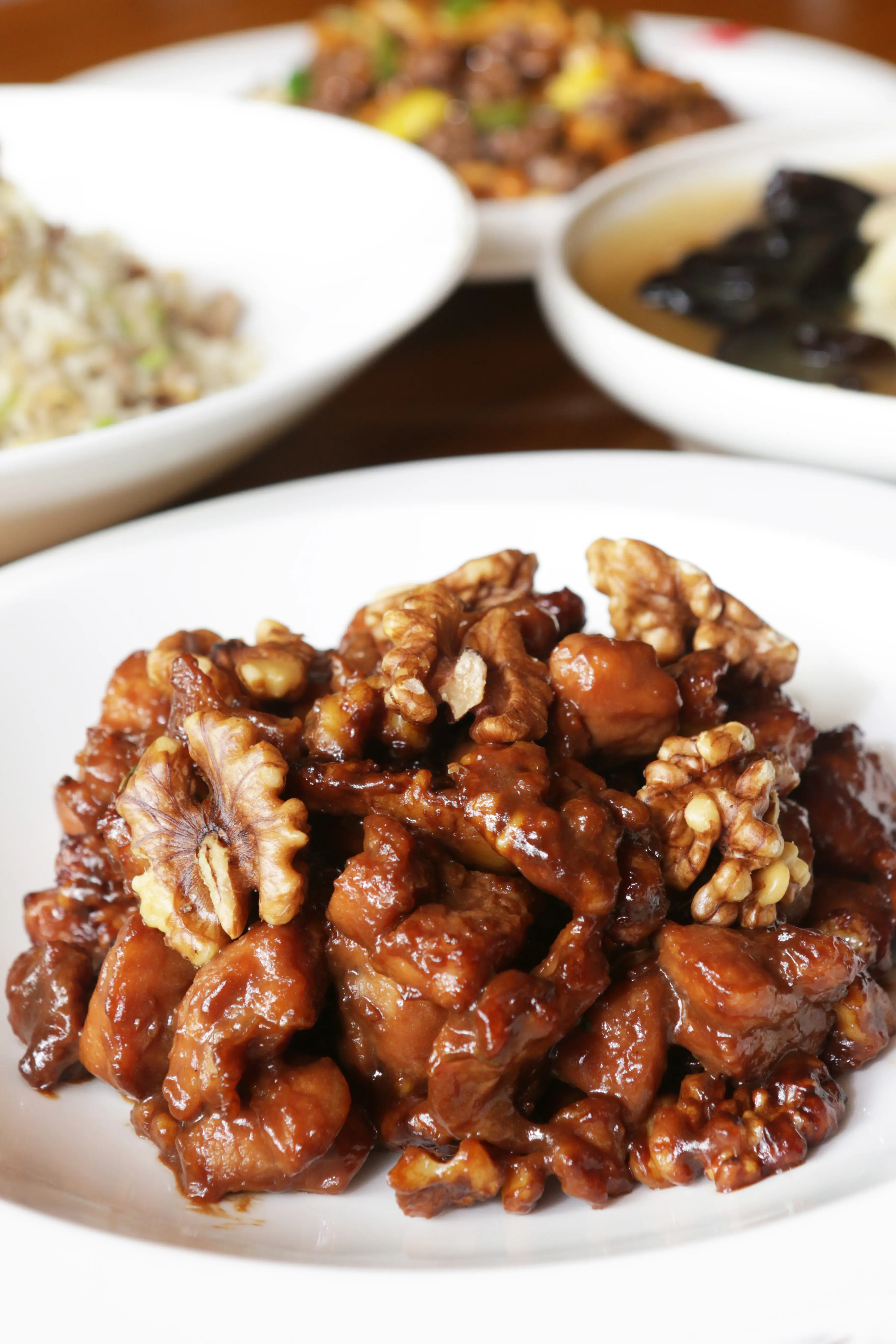 Perkaya petualangan kuliner Anda dengan mencicipi sajian kuliner Bebek Peking khas Beijing di JIA, Shangri-La, Jakarta. (Foto: Shangri-La. Dok)