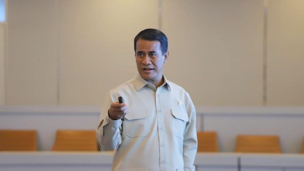 Mentan Amran Sulaiman Tegaskan Perang Melawan Mafia Pangan Demi Petani RI