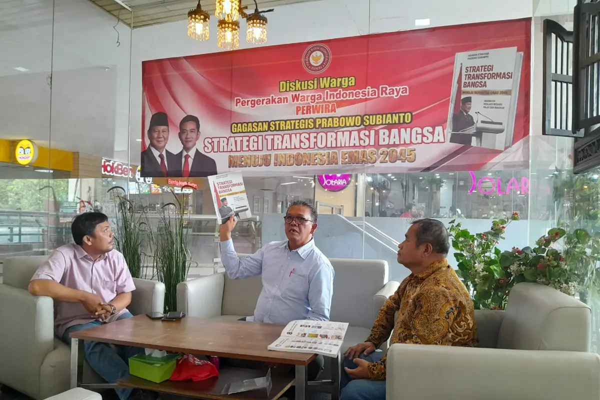 Pergerakan Warga Indonesia Raya (Perwira) menggelar diskusi buku ‘Strategi Transformasi Bangsa Menuju Indonesia Emas 2045’ Gagasan Strategis Prabowo Subianto (Istimewa)