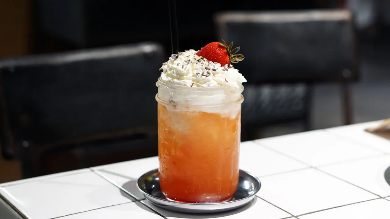 strawberry soda