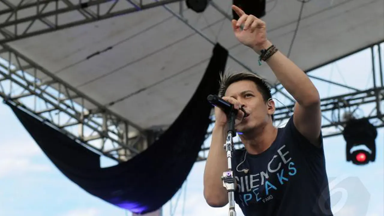 Ariel NOAH Pernah Bikin Lagu untuk Kurt Cobain