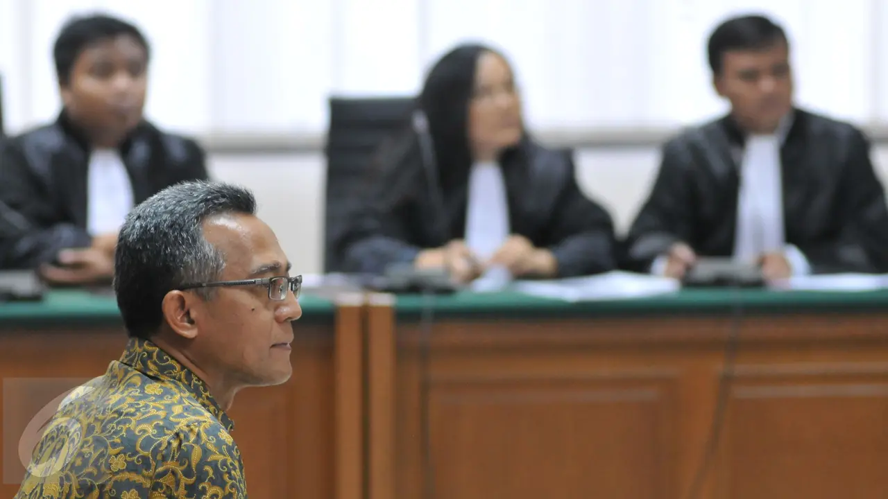 20151008-Ketua PTUN Medan Tripeni Irianto Putro-Jakarta