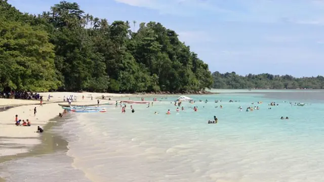 Ini Dia 10 Pantai Seksi di Ambon yang Menggoda Mata