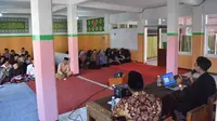 Santri Dukung Ganjar menggelar pelatihan digital marketing dan sosial media di Ponpes Pesantren Al-Falah Sumedang. (Istimewa)