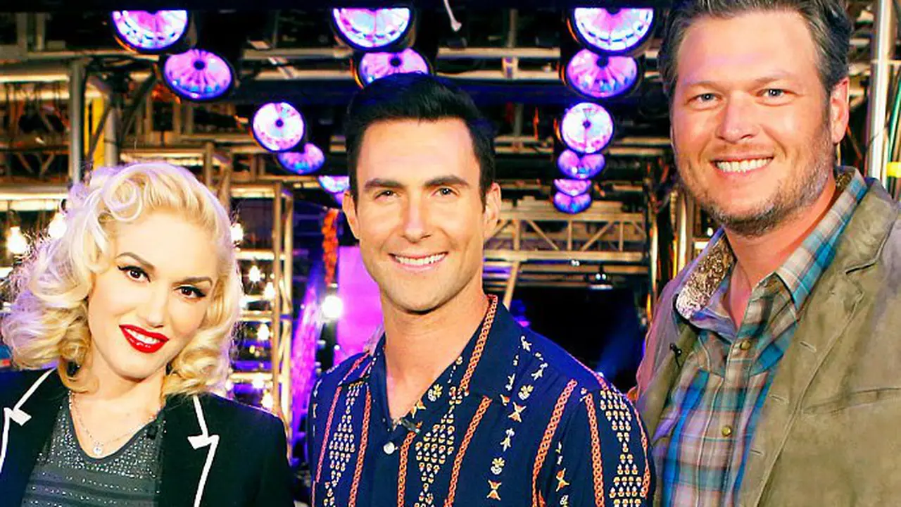 Gwen Stefani, Blake Shelton, dan Adam Levine