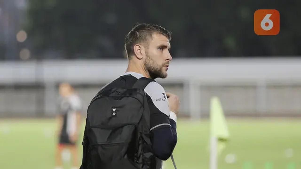 Seperti Ucapan Pak Muh, Maarten Paes Tak Gentar Hadari Striker-Striker Tajam Jepang: Saya Sudah Hadapi Messi