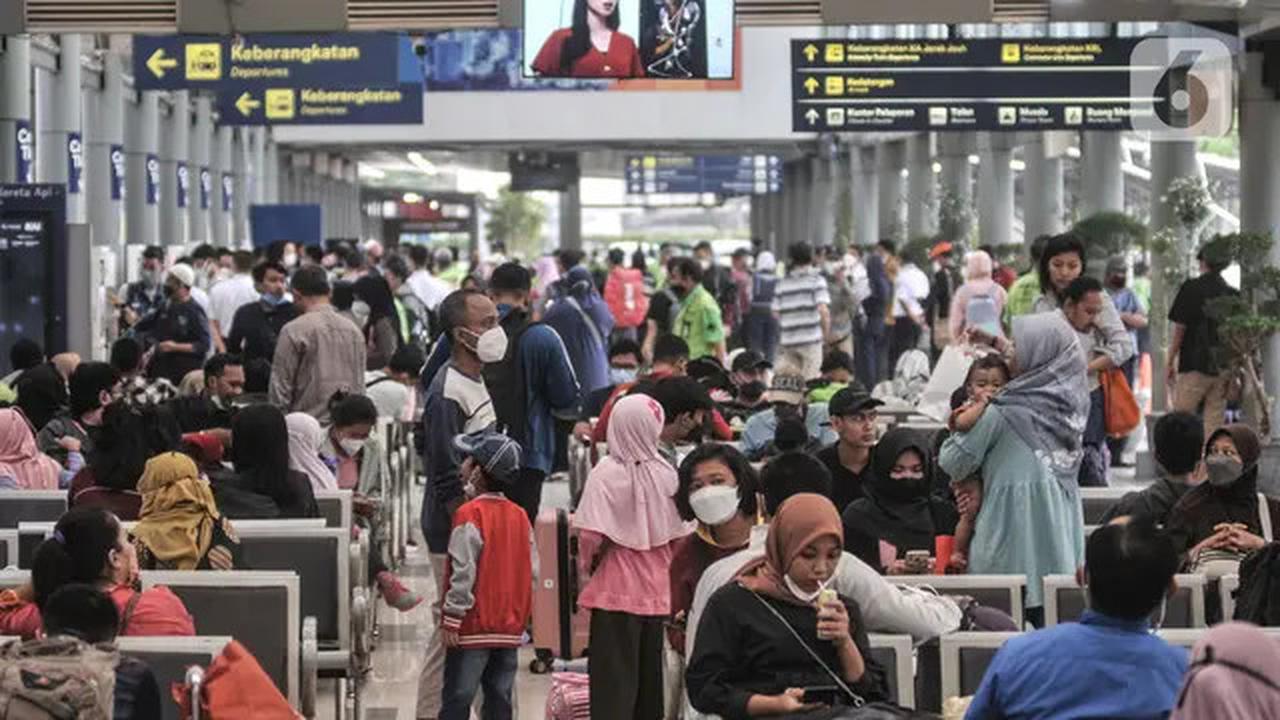 Cara Unik Maudy Ayunda Atasi Fobia Terbang yang Bikin Hanya Ingin Naik Kereta Saja