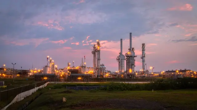PT Medco Energi Internasional Tbk (MEDC) telah mengakuisisi hak partisipasi Repsol di PSC Blok Corridor. (Foto: Medco)