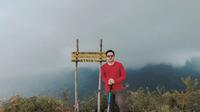 Pendaki di Gunung Kareumbi. (Dok: IG @fauzalfirman&nbsp;https://www.instagram.com/p/C6bIsXfRDNR/?igsh=NXk1emR2cDZzcTV5)