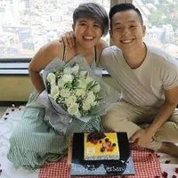 Meira Anastasia dan Ernest Prakasa (Instagram/@meiranastasia)