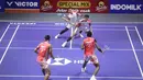 Ganda putra Indonesia, Leo Rolly Carnando/Bagas Maulana saat melawan wakil India, Satwiksairaj Rankireddy/Chirag Shetty pada pertandingan Indonesia Open 2025 di Istora Senayan Jakarta, Selasa (3/6/2025).